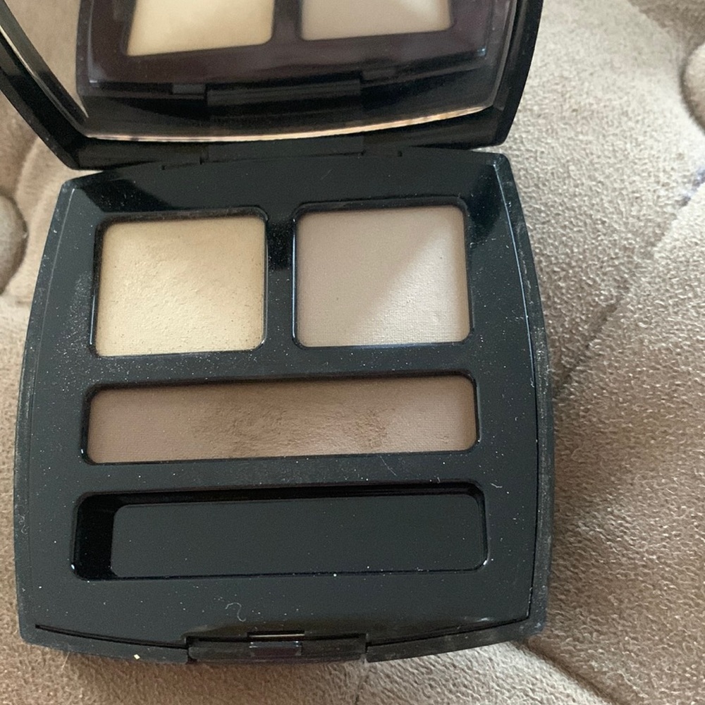 CHANEL 3 color eyeshadow palette- Neutral colors